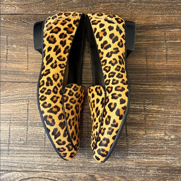 Clarks Un Blush Ease Leopard Print Pony Hair Loafers Flats Comfort Size 8.5 - Picture 4 of 9